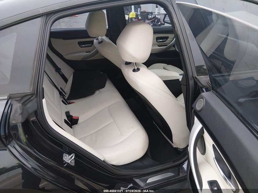 2015 BMW 4er VIN WBA4B1C57FD418191 IAAI salvage auction — THEFT, Salvage Title, sold $9,000 on 2026-08-13 (photo 8)