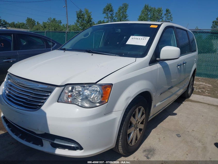 2016 Chrysler Town & country VIN 2C4RC1BG0GR253429 IAAI salvage auction — NORMAL WEAR, Original (Ohio), sold $850 on 2026-07-23 (photo 2)