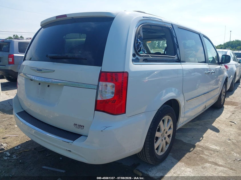 2016 Chrysler Town & country VIN 2C4RC1BG0GR253429 IAAI salvage auction — NORMAL WEAR, Original (Ohio), sold $850 on 2026-07-23 (photo 4)