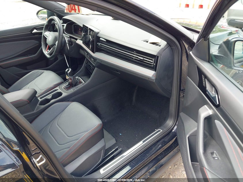 2025 Volkswagen Jetta VIN 3VW1T7BU0SM063715 IAAI salvage auction — WATER/FLOOD, Junk Bill Of Sale Mv2459 (Wisconsin), sold $8,775 on 2026-08-13 (photo 5)