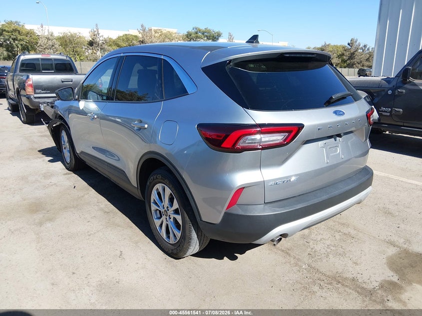 2023 Ford Escape VIN 1FMCU0GNXPUA73748 IAAI salvage auction — FRONT END, Salvage Title, sold $2,150 on 2026-08-24 (photo 3)