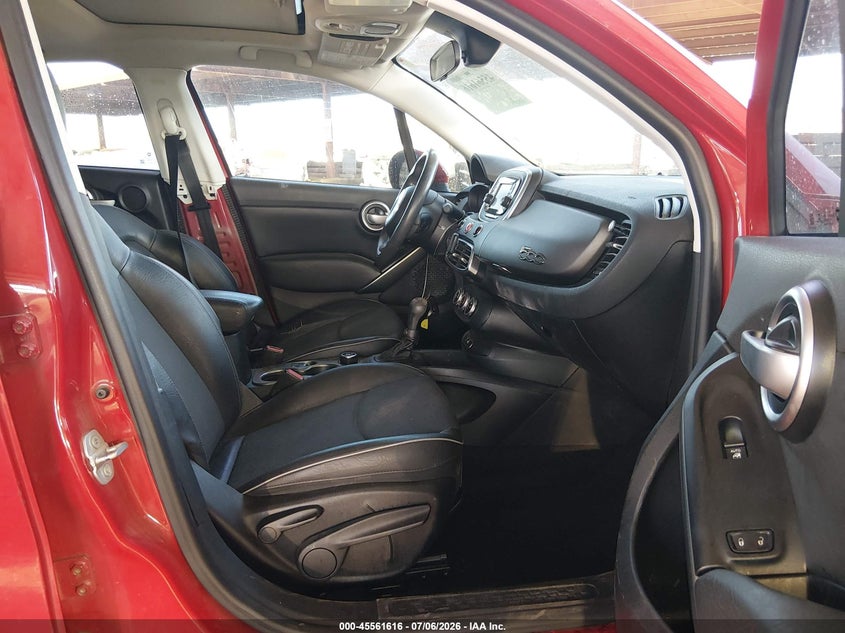 2016 Fiat 500x VIN ZFBCFXCT2GP354973 IAAI salvage auction — REAR END, Salvage Title, sold $200 on 2026-08-04 (photo 5)
