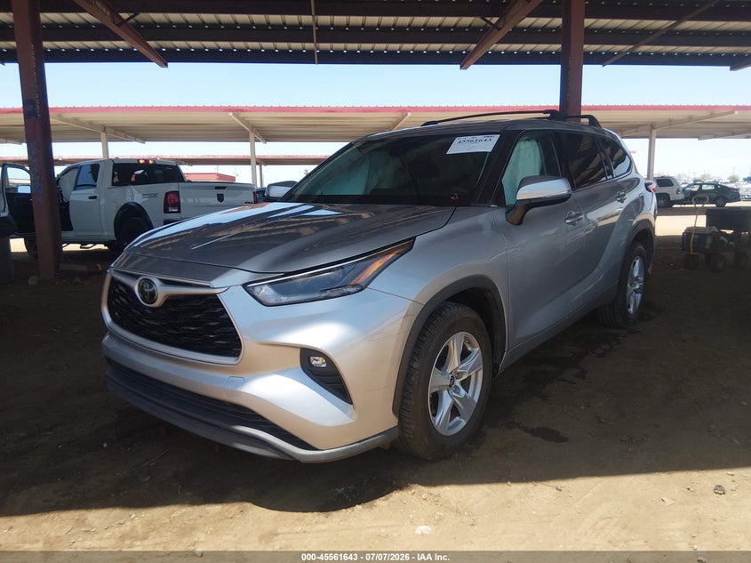 2021 Toyota Highlander VIN 5TDZZRAH0MS032293 IAAI salvage auction — RIGHT SIDE, Salvage (Arizona), sold $7,700 on 2026-07-28 (photo 2)