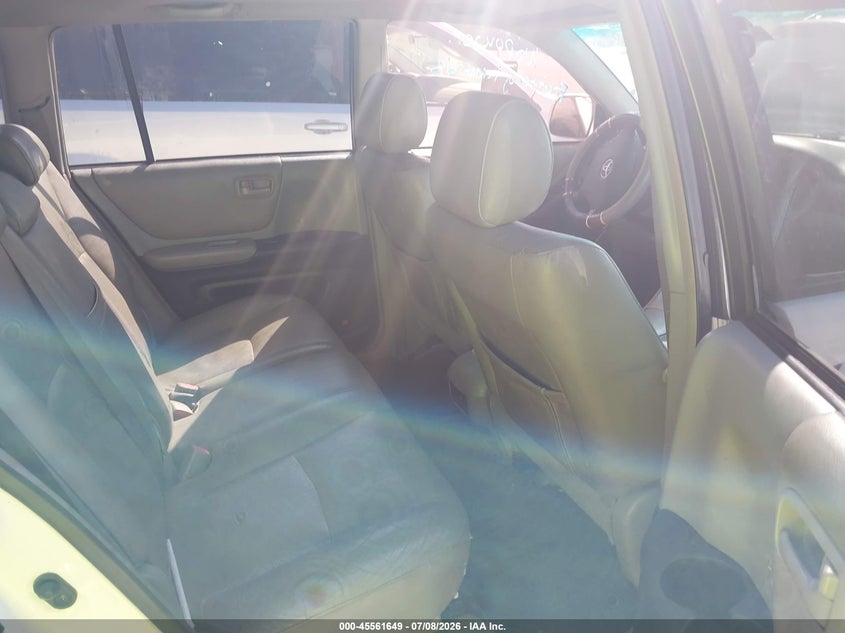 2006 Toyota Highlander VIN JTEGP21A060121872 IAAI salvage auction — NORMAL WEAR, Original (Texas), sold $775 on 2026-07-29 (photo 8)