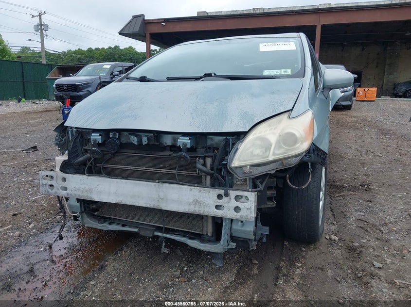 2014 Toyota Prius VIN JTDKN3DU4E1775282 IAAI salvage auction — FRONT & REAR, Mv-907A (New York), sold $375 on 2026-07-28 (photo 6)