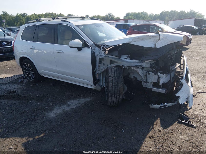 2018 Volvo Xc90 VIN YV4A22PKXJ1327743 IAAI salvage auction — FRONT END, Wait Title, sold $3,500 on 2026-09-15 (photo 1)