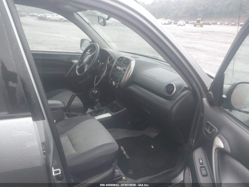 2005 Toyota Rav4 VIN JTEGD20V850065160 IAAI salvage auction — NORMAL WEAR, Clear (Massachusetts), sold $1,450 on 2026-07-31 (photo 5)