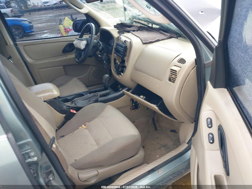 2006 Ford Escape VIN 1FMYU02Z76KA57856 IAAI salvage auction — FRONT END, Rebuildable (Florida), sold $350 on 2026-07-18 (photo 5)