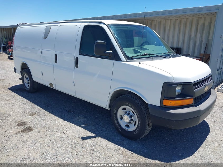 2010 Chevrolet Express 3500 VIN 1GC2GUBA1A1147330 — IAAI salvage auction photo