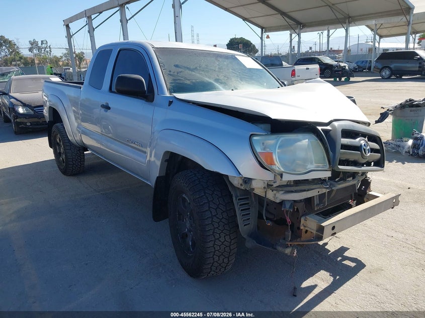 2005 Toyota Tacoma VIN 5TEUU42N85Z028500 IAAI salvage auction — FRONT END, Salvage (California), sold $3,600 on 2026-07-29 (photo 1)