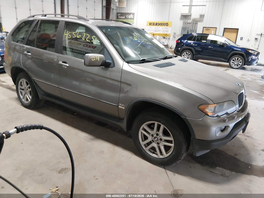 2004 BMW X5 VIN 5UXFA13524LU43189 IAAI salvage auction — NORMAL WEAR, Clear (Pennsylvania), sold $25 on 2026-07-30 (photo 1)