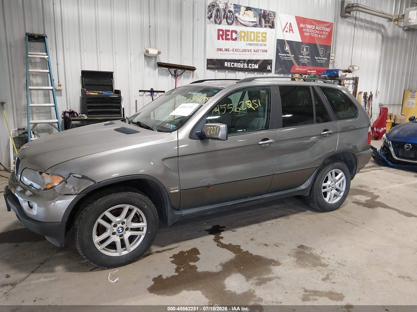 2004 BMW X5 VIN 5UXFA13524LU43189 IAAI salvage auction — NORMAL WEAR, Clear (Pennsylvania), sold $25 on 2026-07-30 (photo 2)