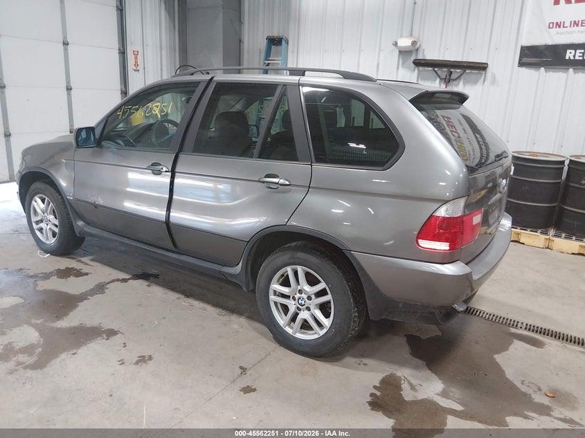 2004 BMW X5 VIN 5UXFA13524LU43189 IAAI salvage auction — NORMAL WEAR, Clear (Pennsylvania), sold $25 on 2026-07-30 (photo 3)