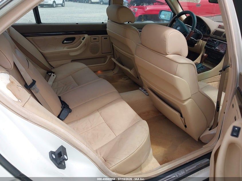 2000 BMW 7 series VIN WBAGH8343YDP12881 IAAI salvage auction — NORMAL WEAR, Clear (Georgia), sold $375 on 2026-07-20 (photo 8)