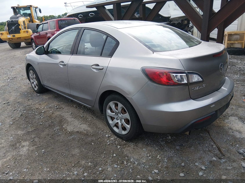 2011 Mazda 3 VIN JM1BL1UF5B1450065 IAAI salvage auction — NORMAL WEAR, Clear (Tennessee), sold $250 on 2026-07-23 (photo 3)