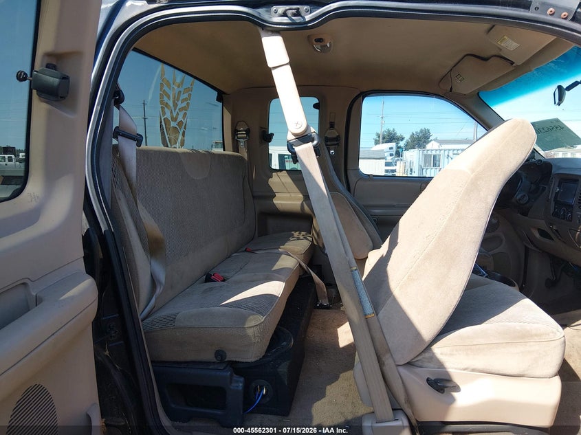 1998 Ford F-150 VIN 1FTZX07W8WKC20724 IAAI salvage auction — NORMAL WEAR, Peddle Clear Public-Restricted (Oregon), sold $400 on 2026-07-28 (photo 8)