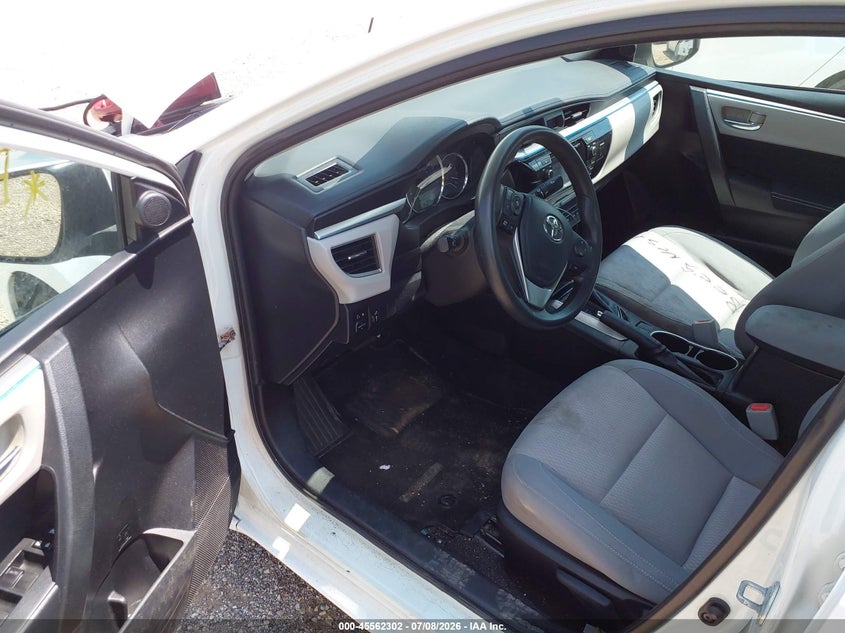 2014 Toyota Corolla VIN 5YFBURHEXEP002207 IAAI salvage auction — NORMAL WEAR, Clear (Illinois), sold $2,225 on 2026-07-29 (photo 5)