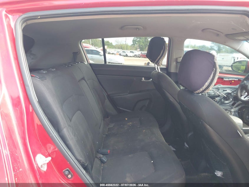 2013 Kia Sportage VIN KNDPB3A25D7352496 IAAI salvage auction — RIGHT SIDE, Original (Texas), sold $650 on 2026-07-19 (photo 8)