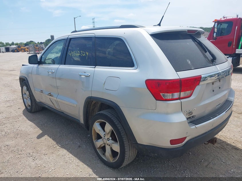 2011 Jeep Grand cherokee VIN 1J4RR6GG4BC517817 IAAI salvage auction — NORMAL WEAR, Clear (Wisconsin), sold $850 on 2026-07-18 (photo 3)
