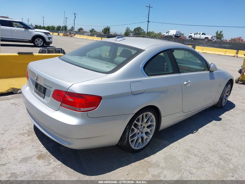 2007 BMW 3 series VIN WBAWV13527PK48600 IAAI salvage auction — NORMAL WEAR, Clear - Dealer Only (California), sold $350 on 2026-07-30 (photo 4)