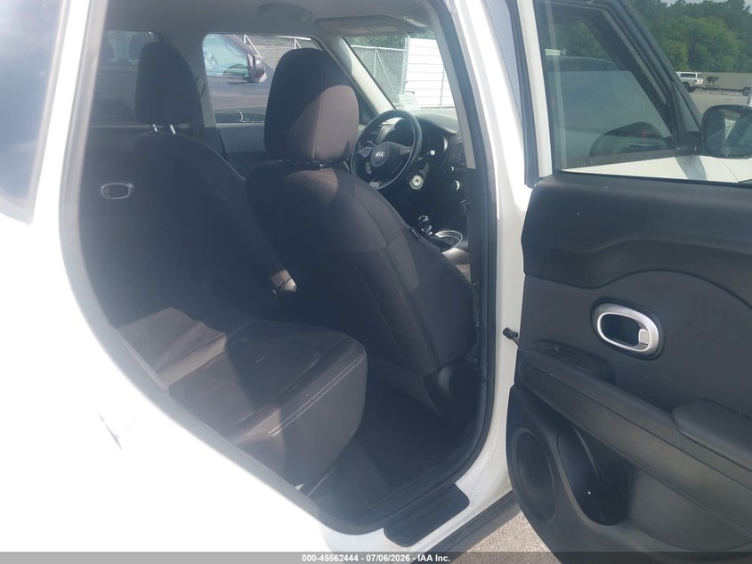 2015 Kia Soul VIN KNDJN2A25F7127277 IAAI salvage auction — NORMAL WEAR, Clear (Georgia), sold $1,050 on 2026-07-29 (photo 8)
