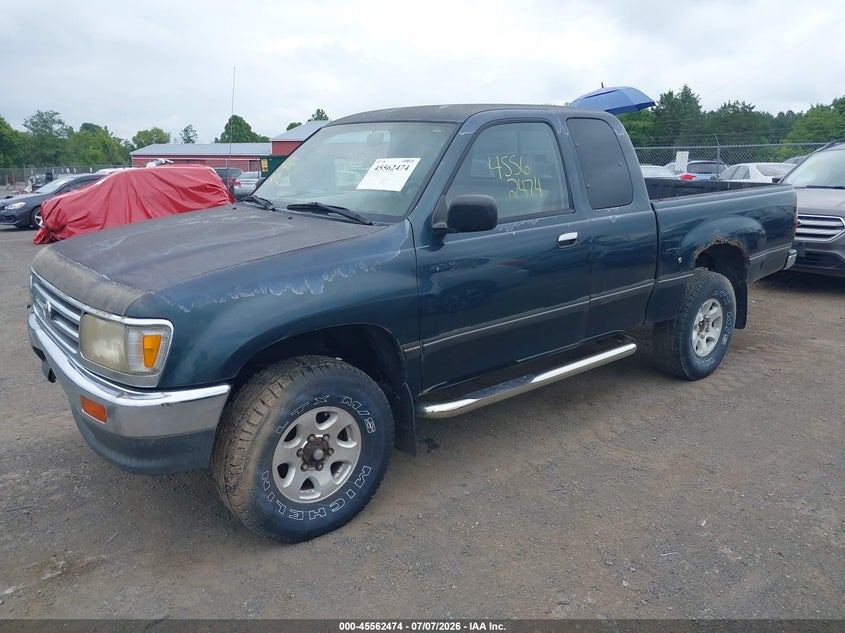 1996 Toyota T100 VIN JT4UN22DXT0025393 IAAI salvage auction — NORMAL WEAR, Clear (Virginia), sold $2,700 on 2026-07-14 (photo 2)