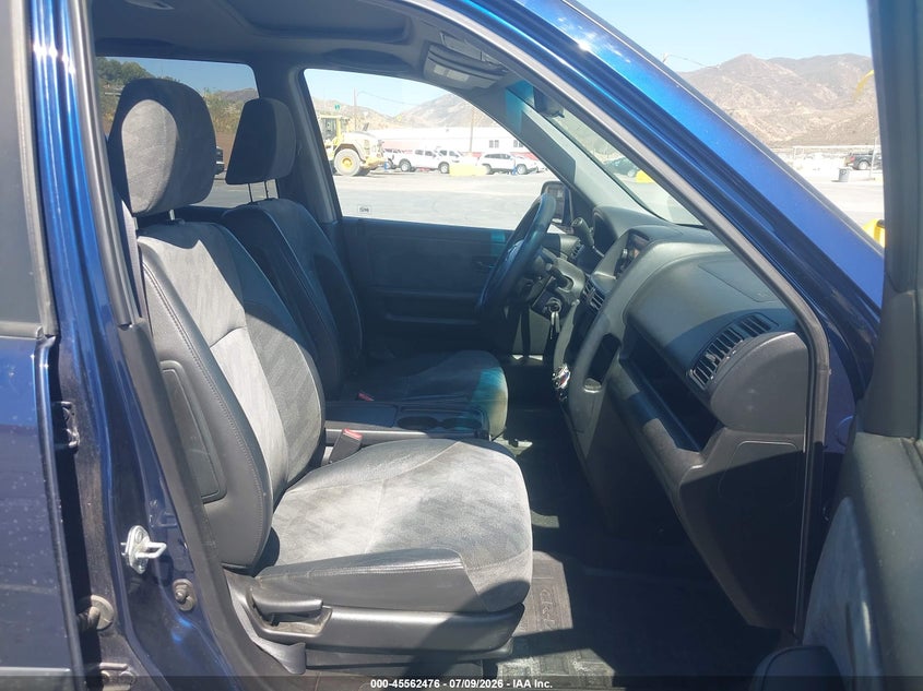 2002 Honda Cr-v VIN JHLRD78892C093359 IAAI salvage auction — NORMAL WEAR, Clear - Dealer Only (California), sold $450 on 2026-07-29 (photo 5)