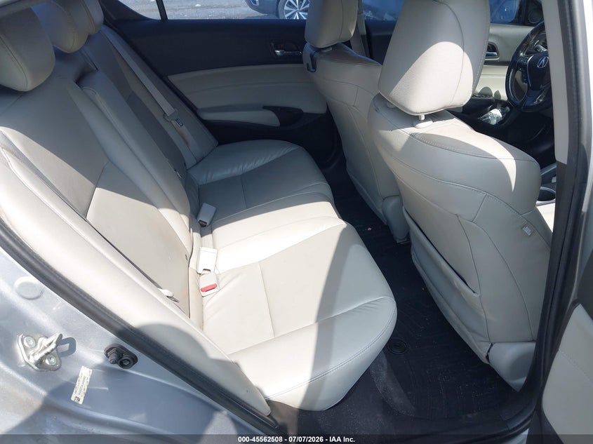 2018 Acura Ilx VIN 19UDE2F38JA000857 IAAI salvage auction — NORMAL WEAR, Clear (Georgia), sold $2,525 on 2026-08-01 (photo 8)