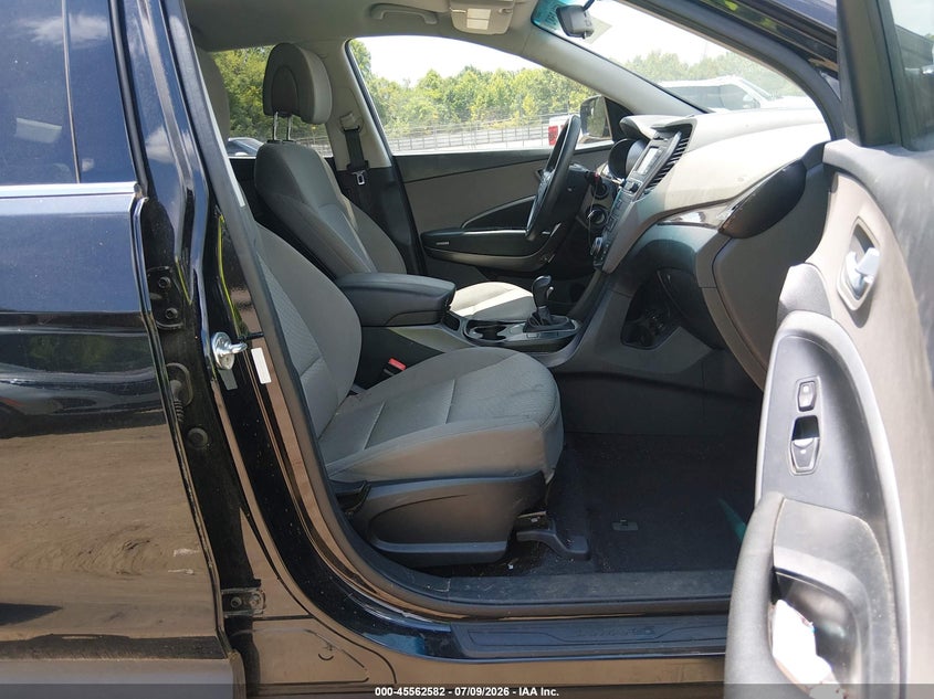 2018 Hyundai Santa fe VIN 5XYZTDLB4JG525724 IAAI salvage auction — NORMAL WEAR, Clear (Tennessee), sold $4,050 on 2026-07-15 (photo 5)