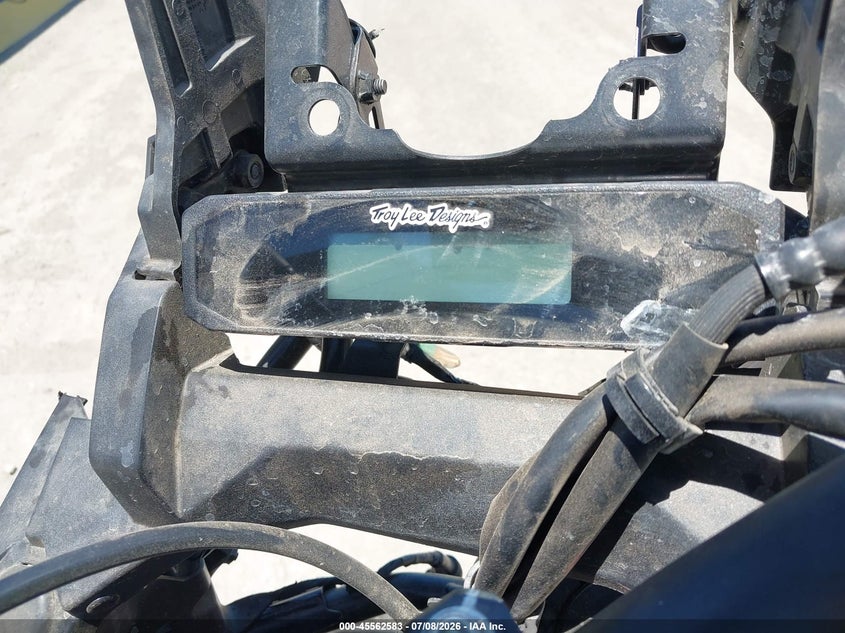 2024 Honda Crf VIN JH2SD1555RK000320 IAAI salvage auction — FRONT END, Salvage Title, sold $25 on 2026-07-29 (photo 7)
