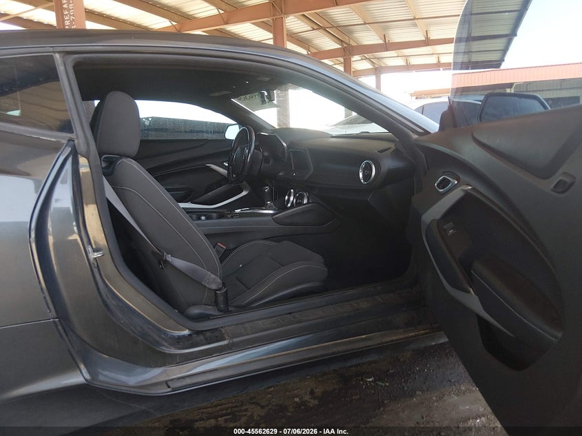 2017 Chevrolet Camaro VIN 1G1FA1RX9H0139321 IAAI salvage auction — LEFT FRONT, Salvage Title, sold $4,150 on 2026-08-03 (photo 5)