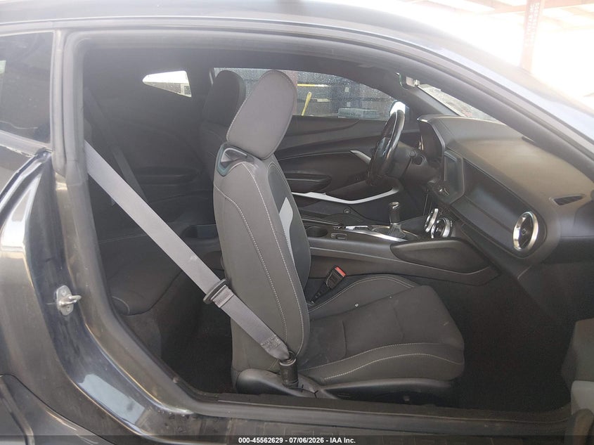 2017 Chevrolet Camaro VIN 1G1FA1RX9H0139321 IAAI salvage auction — LEFT FRONT, Salvage Title, sold $4,150 on 2026-08-03 (photo 8)