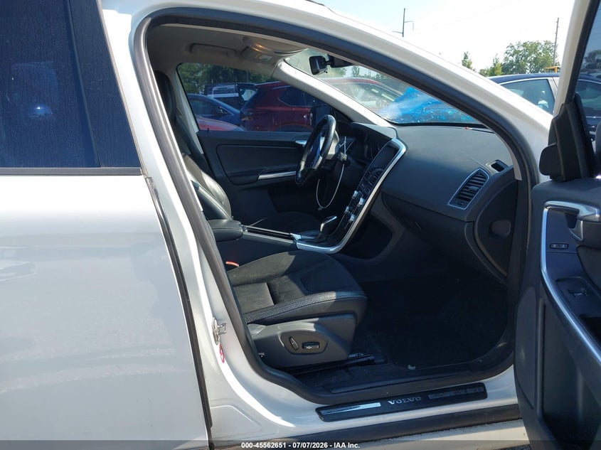 2015 Volvo Xc60 VIN YV440MDJ7F2729635 IAAI salvage auction — NORMAL WEAR, Clear (Missouri), sold $1,300 on 2026-07-27 (photo 5)