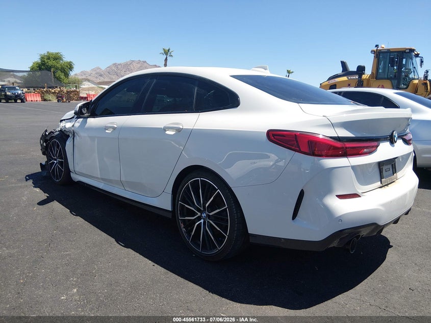 2022 BMW 2er VIN WBA53AK08N7K46323 IAAI salvage auction — NORMAL WEAR, Salvage Title, sold $5,200 on 2026-07-31 (photo 3)