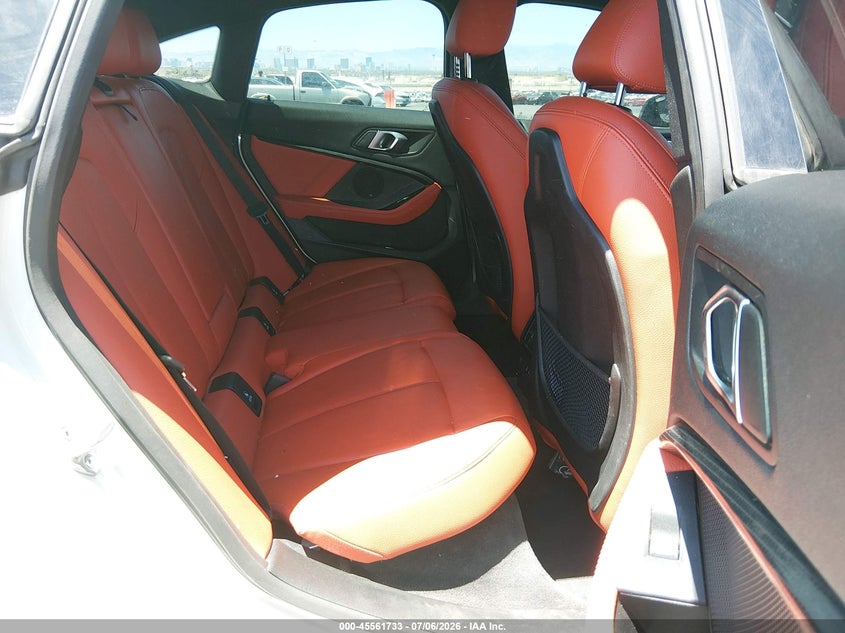2022 BMW 2er VIN WBA53AK08N7K46323 IAAI salvage auction — NORMAL WEAR, Salvage Title, sold $5,200 on 2026-07-31 (photo 8)