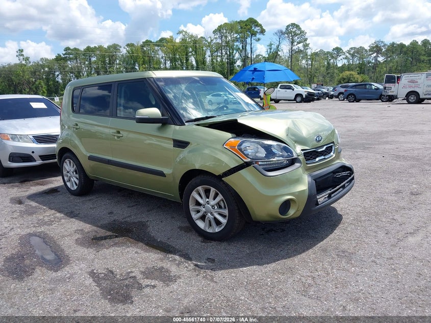 2012 Kia Soul VIN KNDJT2A60C7400663 IAAI salvage auction — FRONT END, Rebuildable (Florida), sold $725 on 2026-07-19 (photo 1)