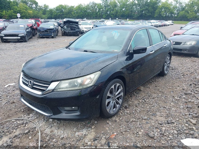2014 Honda Accord VIN 1HGCR2F57EA057977 IAAI salvage auction — NORMAL WEAR, Clear (Tennessee), sold $2,450 on 2026-08-01 (photo 2)