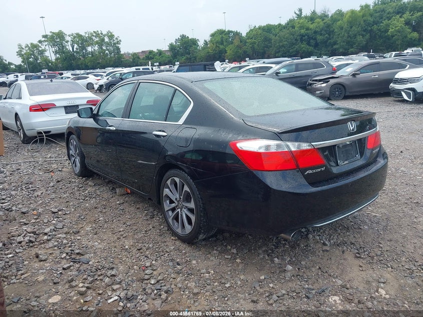 2014 Honda Accord VIN 1HGCR2F57EA057977 IAAI salvage auction — NORMAL WEAR, Clear (Tennessee), sold $2,450 on 2026-08-01 (photo 3)