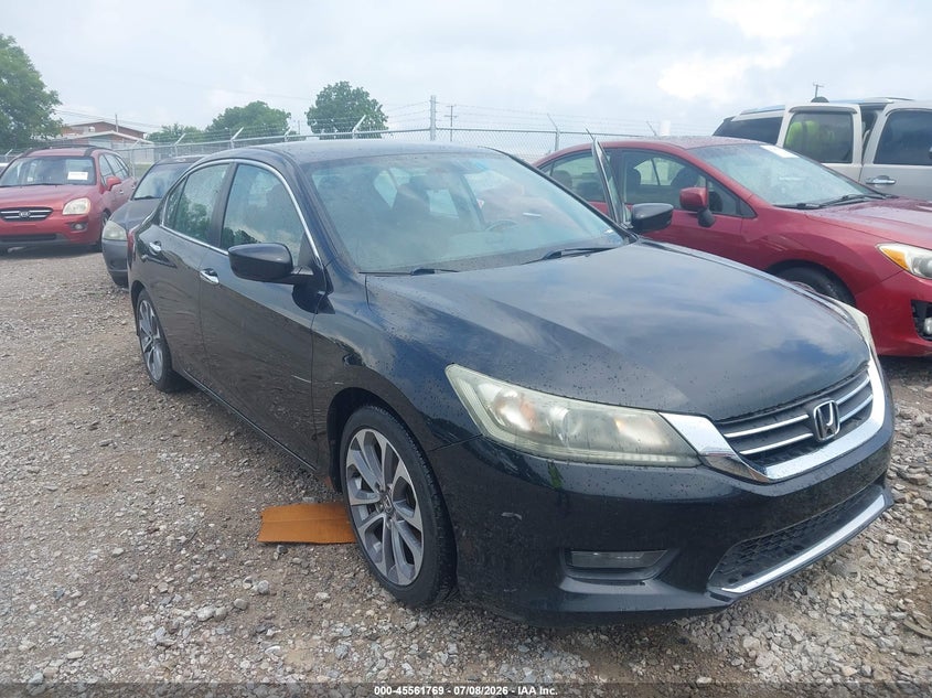 2014 Honda Accord VIN 1HGCR2F57EA057977 IAAI salvage auction — NORMAL WEAR, Clear (Tennessee), sold $2,450 on 2026-08-01 (photo 6)