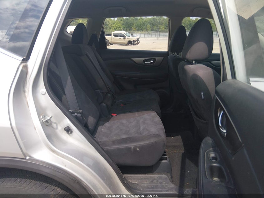 2015 Nissan Rogue VIN KNMAT2MVXFP515097 IAAI salvage auction — NORMAL WEAR, Clear (Montana), sold $600 on 2026-07-29 (photo 8)