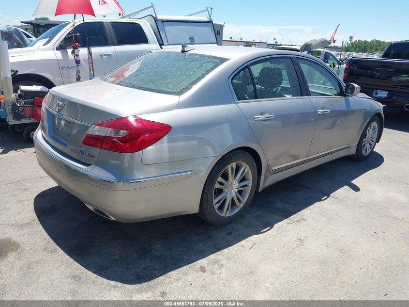 2012 Hyundai Genesis VIN KMHGC4DF6CU172893 IAAI salvage auction — FRONT END, Salvage (Utah), sold $700 on 2026-07-30 (photo 4)