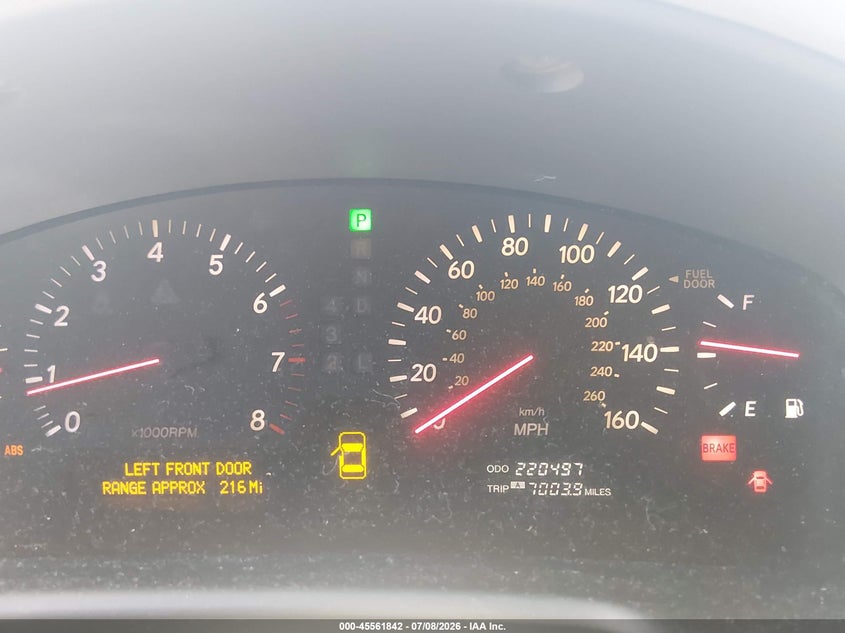 2002 Lexus Ls 430 VIN JTHBN30F620060172 IAAI salvage auction — RIGHT SIDE, Salvage (Nevada), sold $600 on 2026-07-31 (photo 7)
