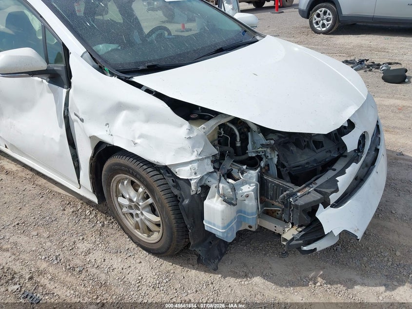 2016 Toyota Prius VIN JTDKBRFU2G3019546 IAAI salvage auction — RIGHT FRONT, Salvage (Montana), sold $1,400 on 2026-08-02 (photo 6)