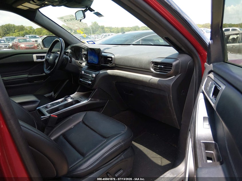 2020 Ford Explorer VIN 1FMSK8DH4LGC28429 IAAI salvage auction — NORMAL WEAR, Original (Texas), sold $10,000 on 2026-07-29 (photo 5)