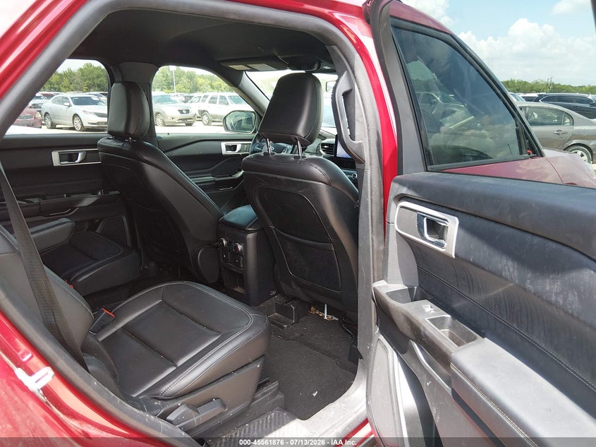 2020 Ford Explorer VIN 1FMSK8DH4LGC28429 IAAI salvage auction — NORMAL WEAR, Original (Texas), sold $10,000 on 2026-07-29 (photo 8)
