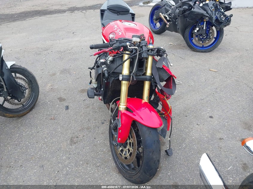 2018 Honda Cbr VIN JH2PC40J9JK400450 IAAI salvage auction — FRONT END, Mv-907A (New York), sold $1,400 on 2026-07-29 (photo 5)