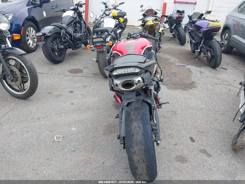 2018 Honda Cbr VIN JH2PC40J9JK400450 IAAI salvage auction — FRONT END, Mv-907A (New York), sold $1,400 on 2026-07-29 (photo 6)