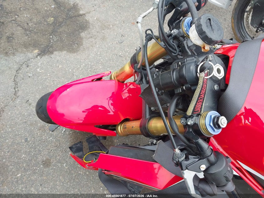 2018 Honda Cbr VIN JH2PC40J9JK400450 IAAI salvage auction — FRONT END, Mv-907A (New York), sold $1,400 on 2026-07-29 (photo 7)