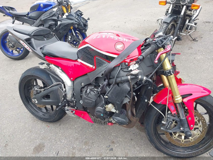 2018 Honda Cbr VIN JH2PC40J9JK400450 IAAI salvage auction — FRONT END, Mv-907A (New York), sold $1,400 on 2026-07-29 (photo 8)