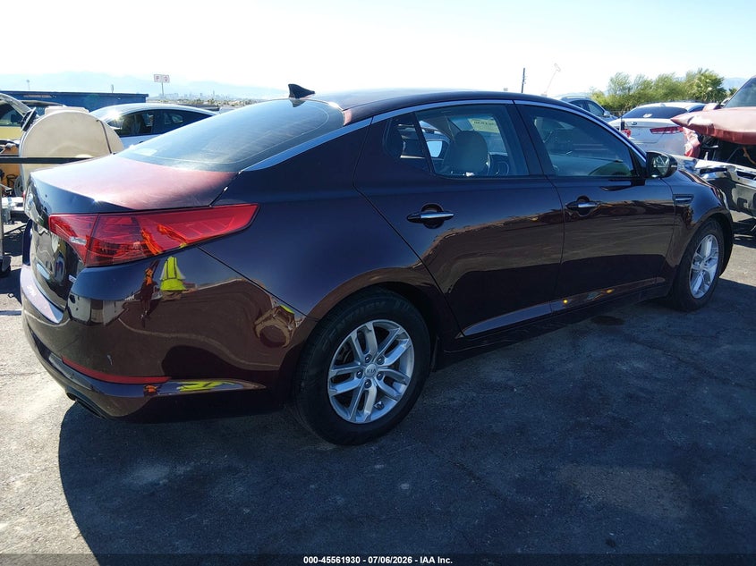 2012 Kia Optima VIN 5XXGM4A78CG080446 IAAI salvage auction — THEFT, Salvage Title, sold $1,100 on 2026-07-31 (photo 4)